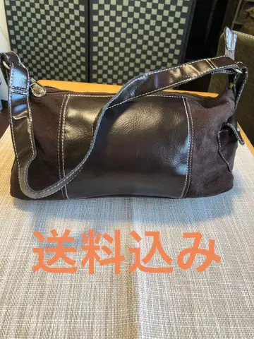 브라운 숄더백 합성 피혁 스웨이드 느낌