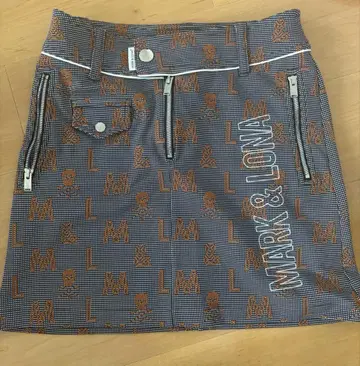 MARK&LONA 스커트 로고 골프웨어