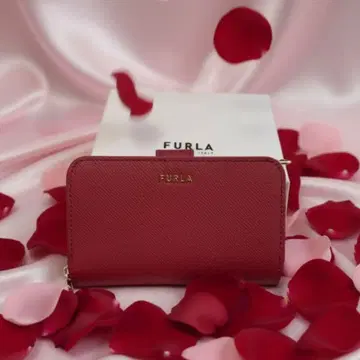 [새상품] FURLA 핑크 접이식 지갑