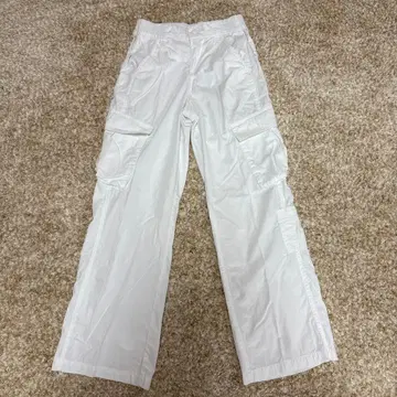 H&M 화이트 카고 팬츠 워크 팬츠 여성용 화이트 XS 32
