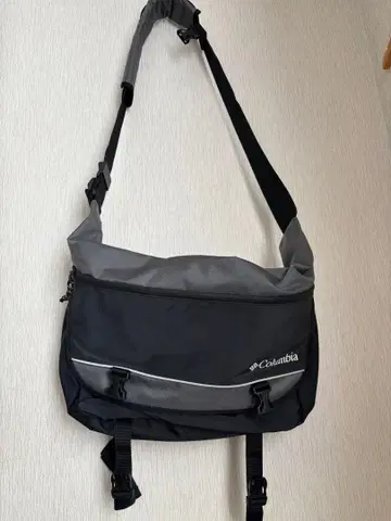 컬럼비아 다기능 숄더백