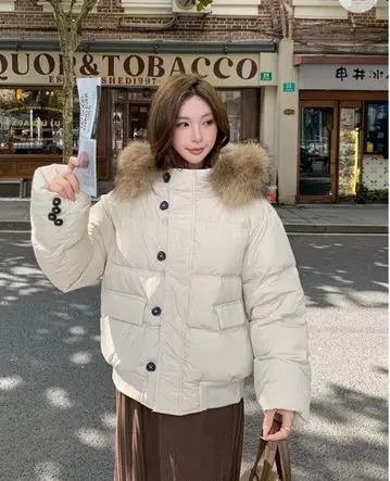 여성용 후드 부착 다운 자켓 미사용 새상품