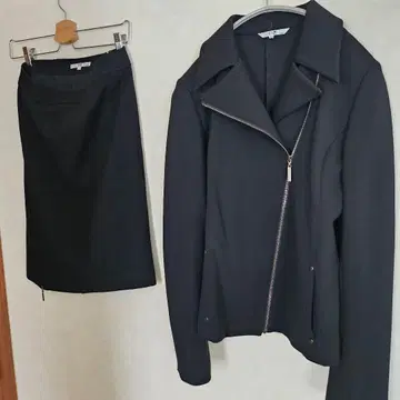 23구 스커트 셋업 수트 지퍼 라이더스형 블랙 40