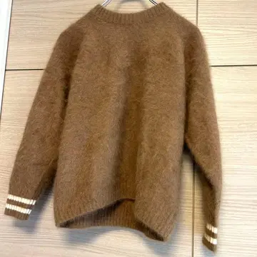 새상품급 맥피 투모로우랜드 페레트 모헤어 니트 스웨터