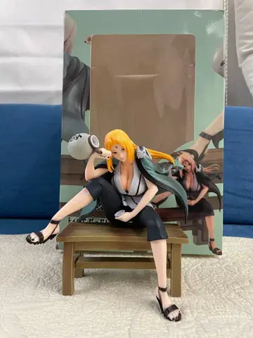 츠나데 나루토 피규어