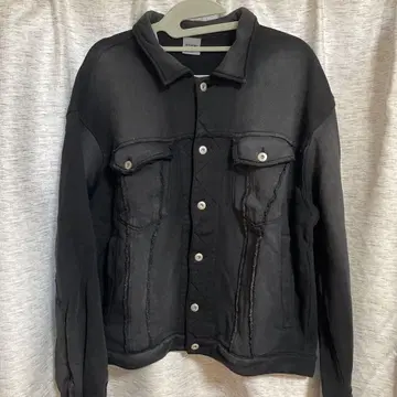 WISH FOREVER 블랙 맨투맨 자켓