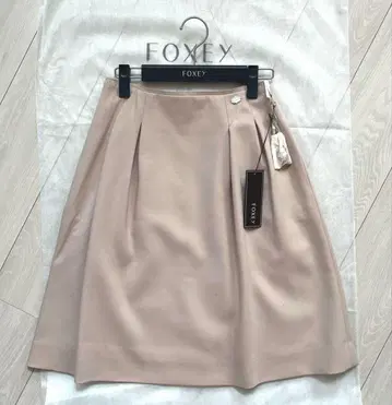 택 포함 새상품 폭시 FOXY 스커트 38