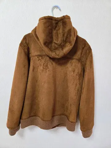 브라운 더플 코트 후드 부착