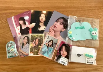 TWICE 미나 굿즈 묶음 판매 트레이딩 카드 러버 키링 등