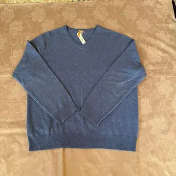 유니클로 남성용 캐시미어 V넥 스웨터