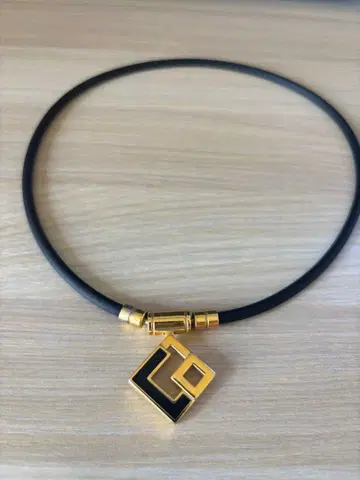 코란토테 목걸이! 탑만!!