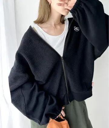 JAVA 풀 집업 절개 오버 사이즈 보아 후드티