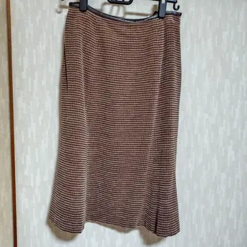 INTERIO BELLEZZA 플레어 스커트 사이즈 40