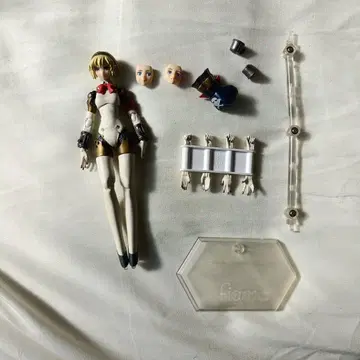 맥스팩토리 figma 페르소나 3 아이기스