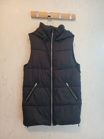 Traditional Weatherwear 블랙 다운 베스트