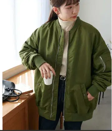 Discoat 롱 MA-1 카키 F