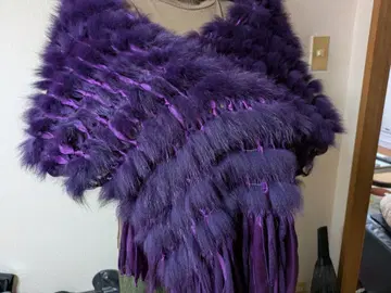 보라색 퍼 프린지 스톨