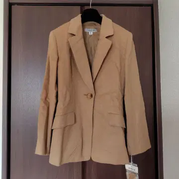 LOUIS FERAUD 베이지 플리스 테일러드 자켓 미사용 새상품