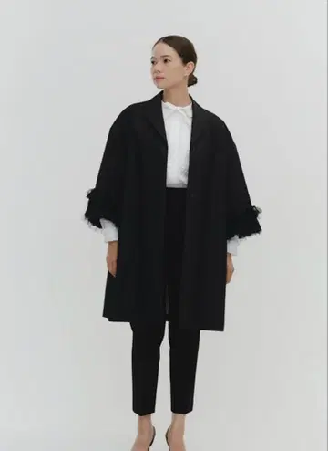 택 포함 새상품 yori 플라워 부케 코트 블랙 36