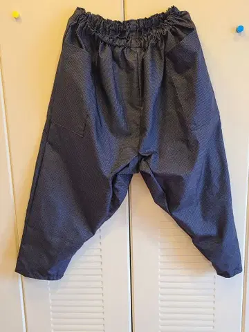 1. 오시마 명주 몸빼 팬츠