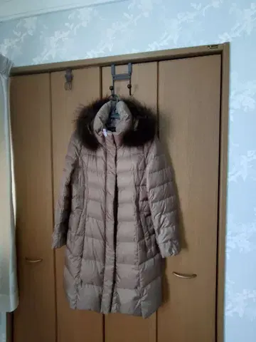 23구 다운 롱 코트 36 새상품급