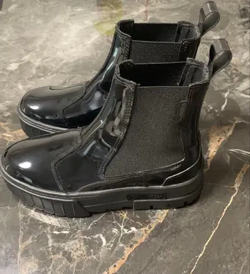 PUMA 우먼 메이즈 제리 첼시 부츠 통굽 레인부츠