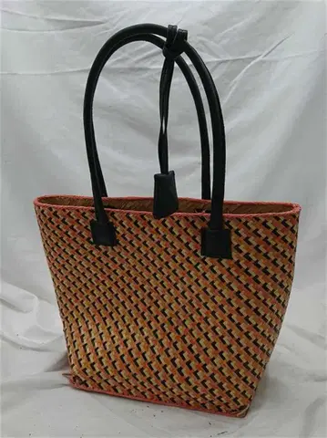 카고바 가죽 손잡이 바이컬러 짜임 토트백 내추럴 계열