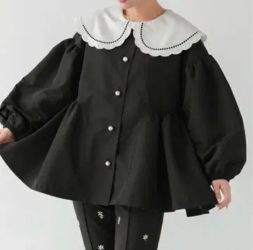fitmore 펄 버튼 개더 페플럼 자켓 블랙