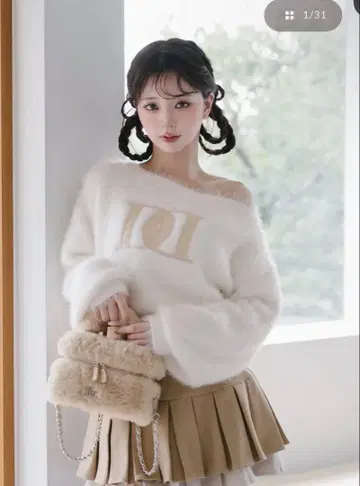 DD 로고 원숄 니트탑 다리치 Darich 화이트