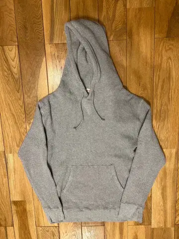 그레이 후드 부착 후드티 HIDE AND SEEK