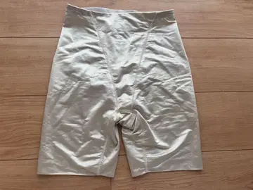 거들 L 사이즈 mirror mirror