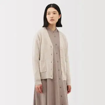 여성 세탁 가능한 울 미들 게이지 V넥 가디건 여성 L 오트밀