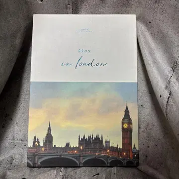 straykids stay in london 트레이딩 카드 포함