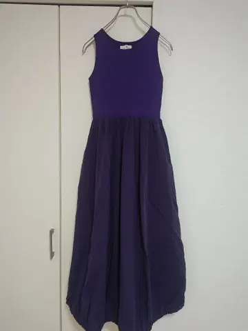 emmi 니트 도킹 드로스트 원피스