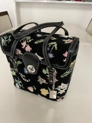 ALPAL.H 백 참 포함