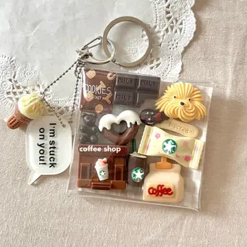 가챠 파우치 강아지와 커피 타임 카페