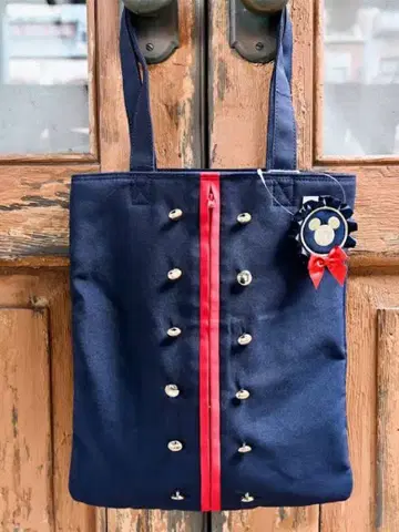 입구 코스튬 서큘레이팅 스마일즈