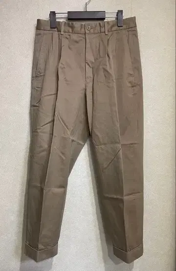 SCYE BASICS 사이 베이직스 2턱 테이퍼드 치노 사이즈 38