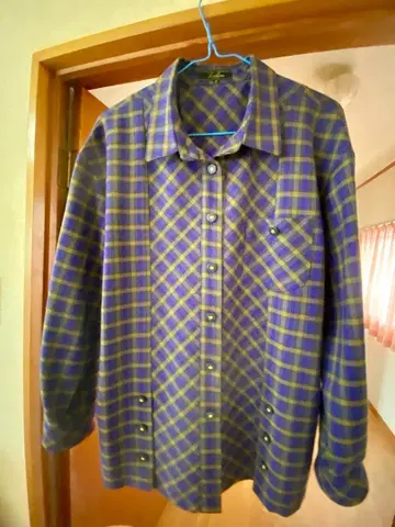 레리안 모 100% 긴팔 체크 셔츠 겉옷으로도 사용 가능!