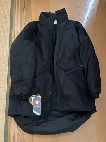 BAF사 몬스터 후드티 블랙 M