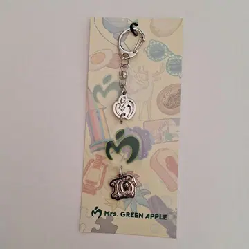 미세스 랜덤 참 키링