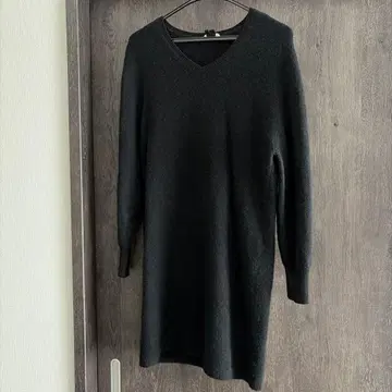 Theory V넥 긴팔 니트 원피스 S