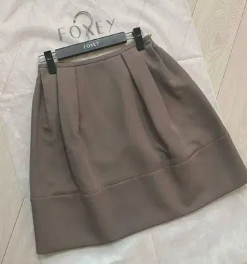 컨디션 최상 FOXY 마카롱 시크 스커트 사이즈 38