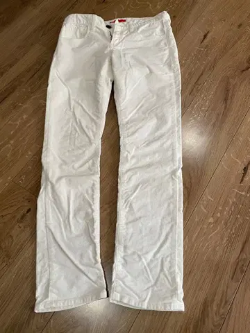 새상품급 RED CARD 화이트 벨로아 스트레이트 레그