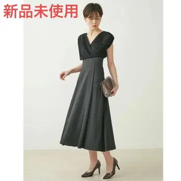 [ 미사용 새상품 ] LAGUNAMOON 플리츠 카슈쿨 드레스