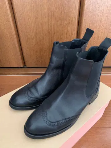 파비오 루스코니 사이드 고어 부츠 38 사이즈