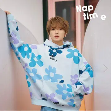 냅 타임 후드티