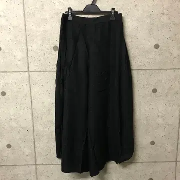 블랙 라이카 와이드 팬츠 가우초 팬츠 블랙 블랙 레이온