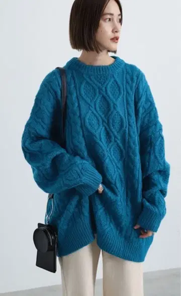 select MOCA 케이블 오버 사이즈 니트