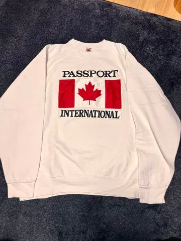 Fruit of the Loom 캐나다 국기 맨투맨 XL